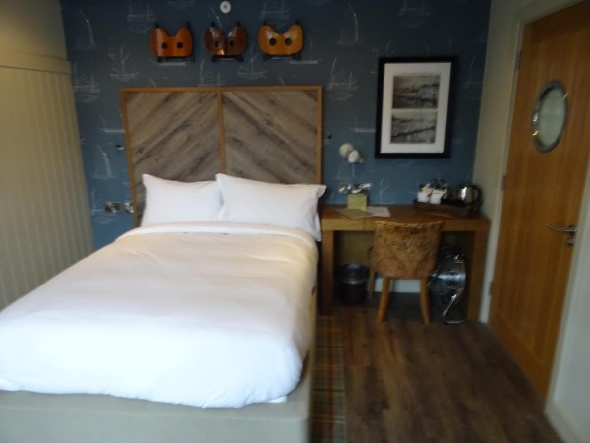 The Boathouse Inn & Riverside Rooms Chester Buitenkant foto