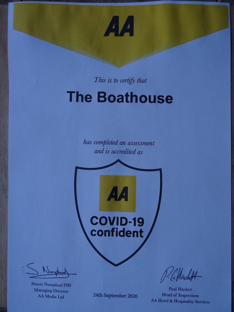 The Boathouse Inn & Riverside Rooms Chester Buitenkant foto