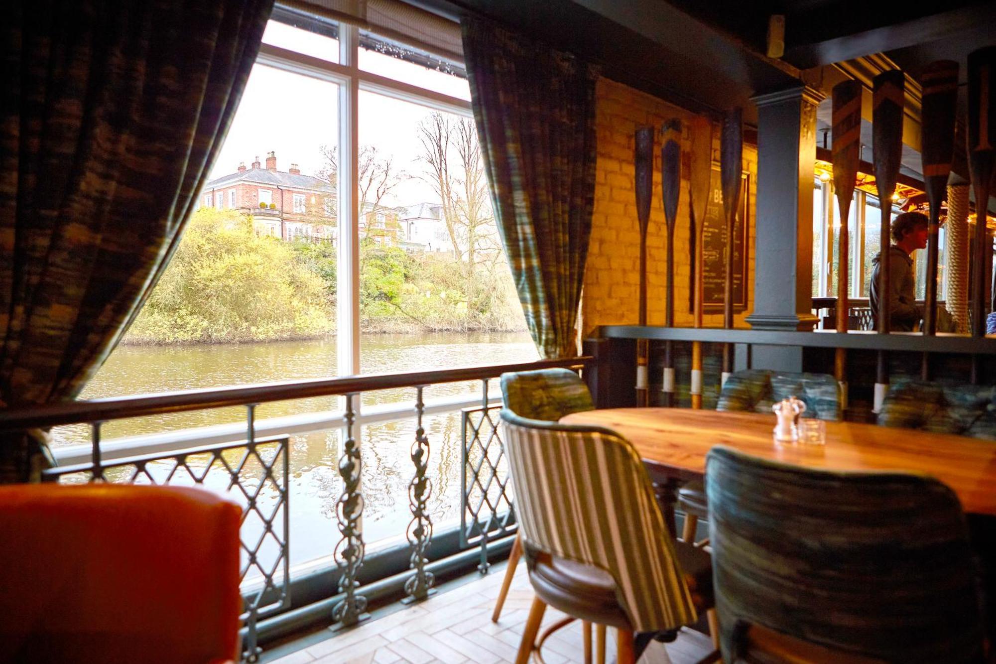 The Boathouse Inn & Riverside Rooms Chester Buitenkant foto